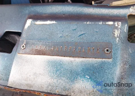 1985 Chevrolet K10 z USA, uszkodzony, nr VIN 1GCEK14H7FF404876